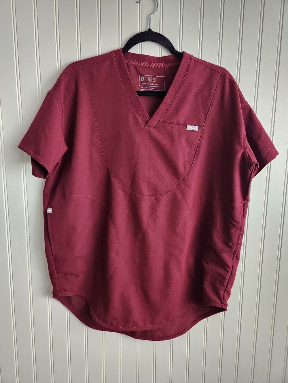 FIGS Men's Maroon Technical Collection Healthcare Scrub Top Small